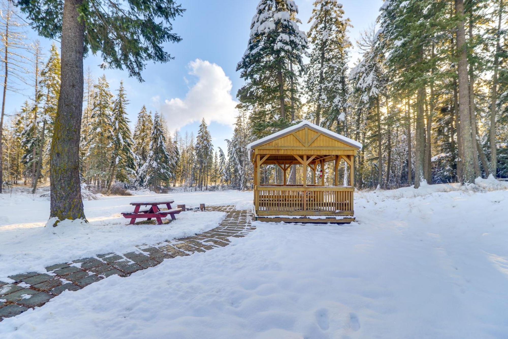 Columbia Falls Private Retreat Pool Table And Deck! Экстерьер фото